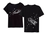 Space lovers - Stockholm Co. - Playera - espacio, hombre, mujer, parejas, playera